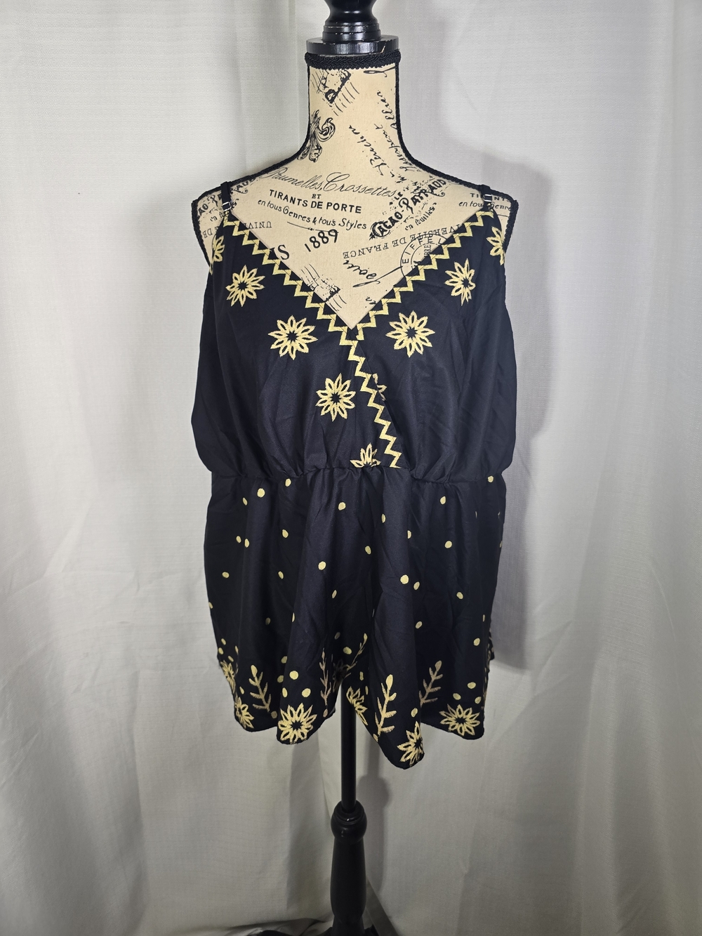 SHEIN Curve Tank Top